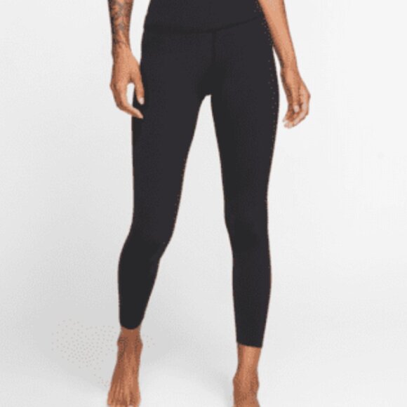 Nike Leggings - Picture 1 of 3